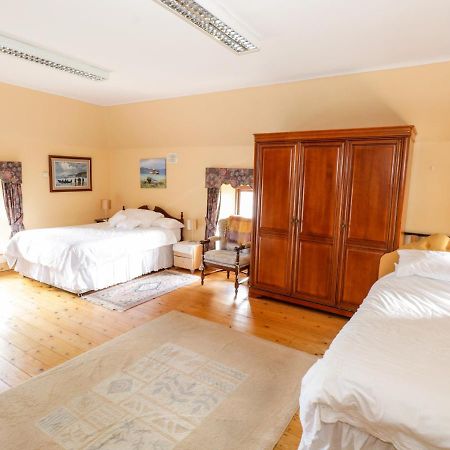 An Maide Ban Villa Cootehill Exterior photo